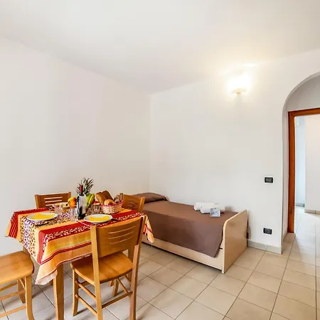 Apartment Blumare